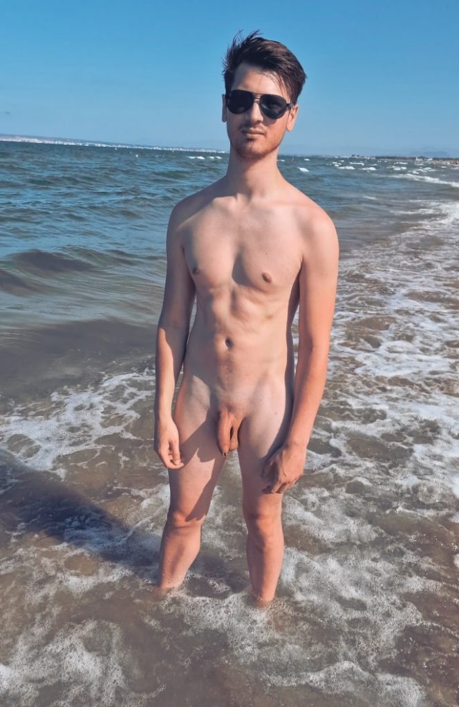 Naked Guy By The Sea Dicks Outdoors